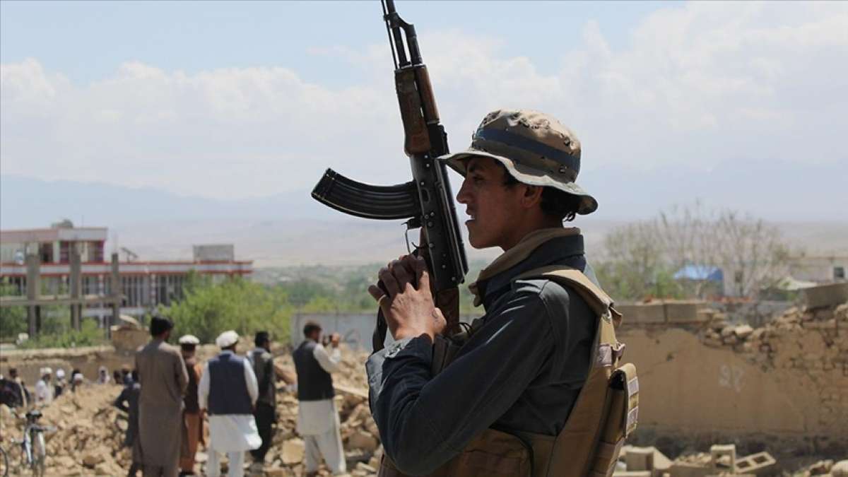 ABD'nin çekildiği Afganistan'da, Taliban'dan korkan yerel işbirlikçiler ABD'ye s