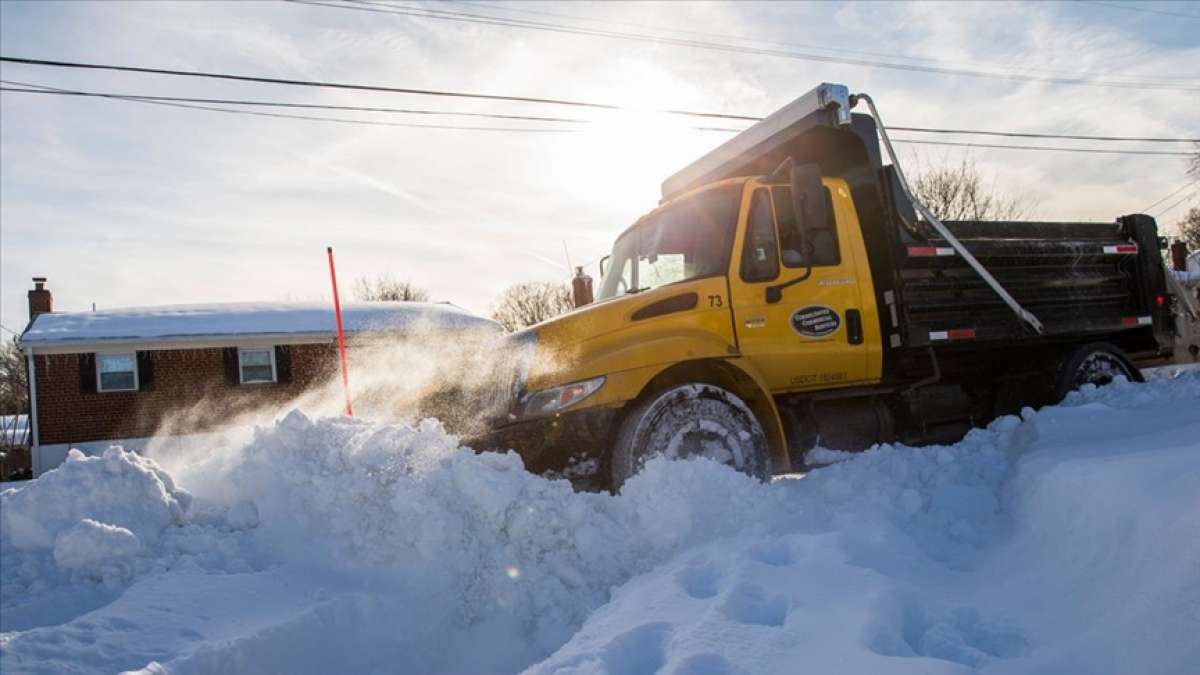 ABD'nin iç bölgeleri 3 gün sürecek sert kar fırtınasına hazırlanıyor