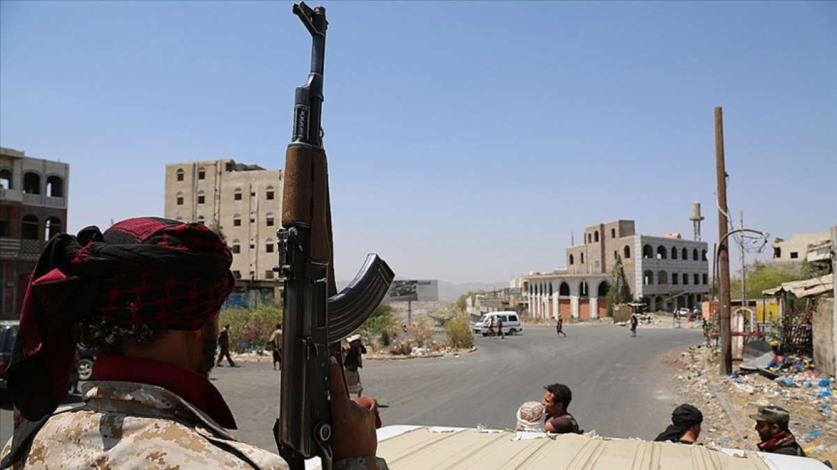ABD'nin Yemen'deki Husileri terör listesine almasının sonuçları tartışılıyor