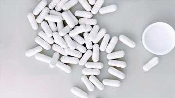 AB'nin ilaç düzenleyicisi yeni Kovid-19 ilacını değerlendirmeye aldı