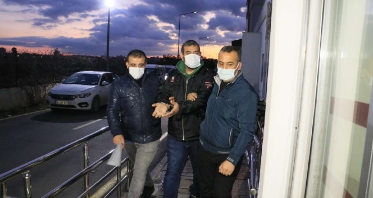 Adana'da aranan şahıslara operasyon