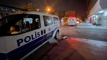 Adana'da polis ekibine silahlı saldırı