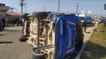 Adana'daki trafik kazasında ağır yaralanan uzman çavuş şehit oldu