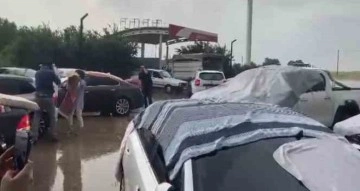 Adıyaman’a ceviz büyüklüğünde dolu yağdı