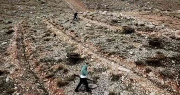 Adıyaman’da kaçak avcılar dron ile kovalandı