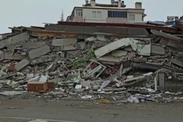 AFAD: '(Depremde) Bin 14 kişi hayatını kaybetti, 7 bin 3 vatandaş yaralandı'