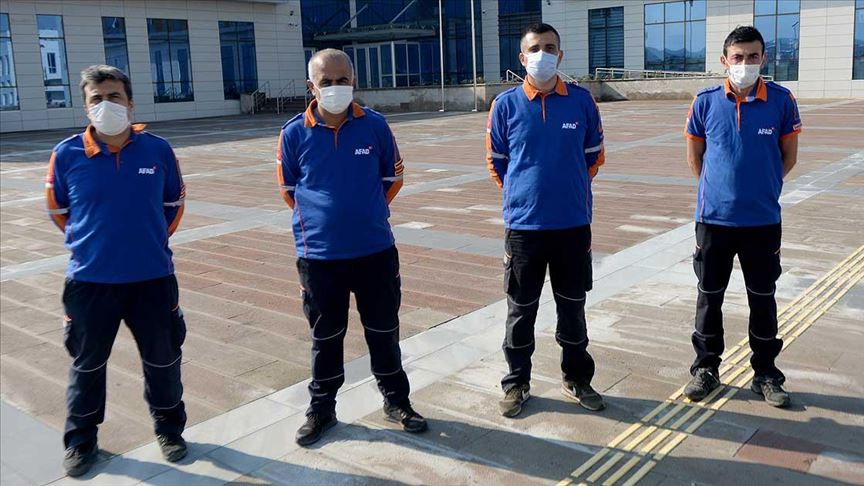 AFAD’ın ’kahramanları’ İzmir depreminde hayat kurtaran faaliyetlerini anlattı