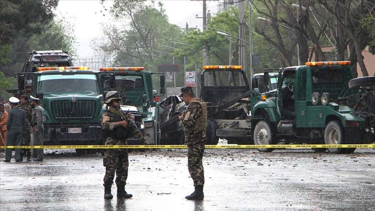 Afganistan'da Taliban, polis karakoluna saldırdı: 5 ölü