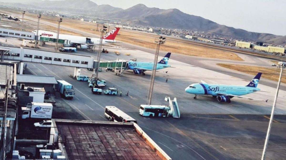 Afganistan'da Türk birliklerinin de olduğu Kabil Havalimanı'na ateş açıldı