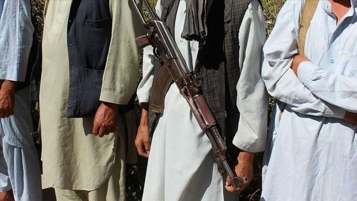 Afganistan'ın kuzeyinde 1 ilçe Taliban'ın kontrolüne geçti