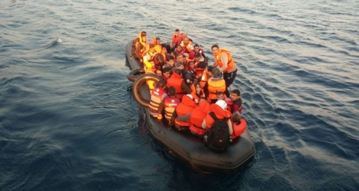 Afyonkarahisar'da 31 düzensiz göçmen yakalandı