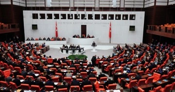 AK Parti 5'inci Yargı Paketini Meclis'e sundu