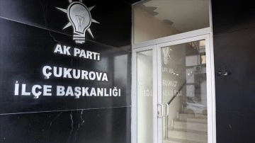 AK Parti Çukurova İlçe Başkanlığına silahla saldıran şüpheli tutuklandı