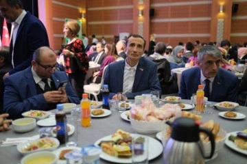 AK Parti İl Başkanlığında ‘engelsiz iftar programı’ düzenlendi