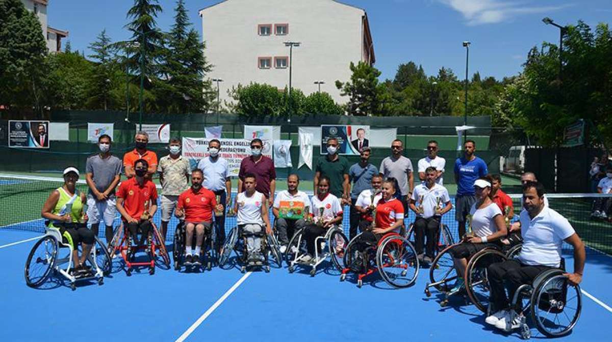 Akıncılar Tenis Türkiye Şampiyonası sona erdi