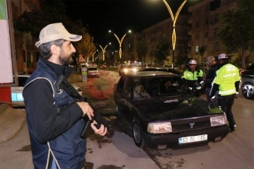 Aksaray'da polis uzun namlulu silahlarla ‘şok’ uygulama yaptı
