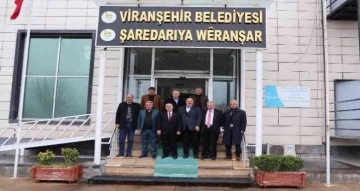 Akyürek’ten Viranşehir Belediyesine ziyaret