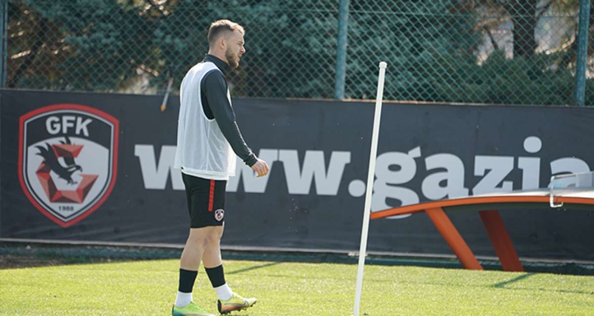 Alexandru Maxim: 'Beşiktaş maçından 3 puan alabileceğimizi düşünüyorum'