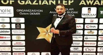 Ali Yollarda’dan dev ödül gecesi