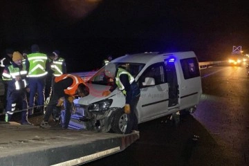 Alkollü sürücü seyir halindeki otomobile arkadan çarptı: 6 yaralı