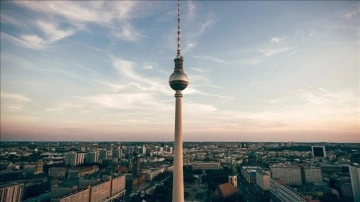 Alman ekonomisi ge&ccedil;en yıl son &ccedil;eyrekte k&uuml;&ccedil;&uuml;ld&uuml;