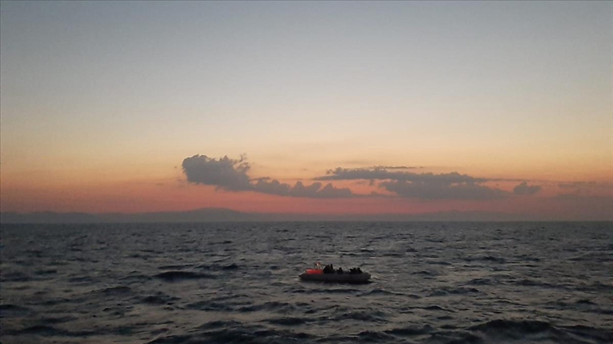 Alman polisinin Yunan kara sularındaki sığınmacıların Türkiye'ye itilmesine yardım ettiği iddia