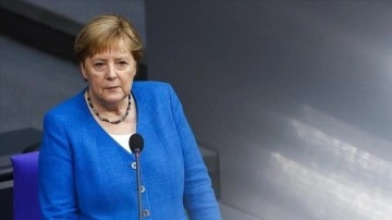 Almanya Başbakanı Merkel: Göç sorununda Türkiye desteklenmeli