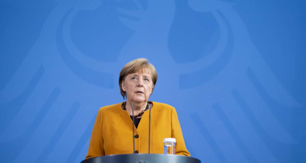 Almanya Başbakanı Merkel, muhalefetin güvenoyu talebini reddetti
