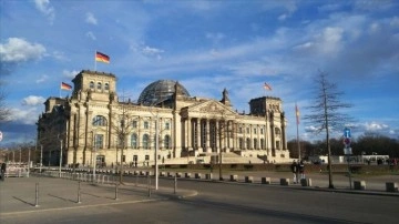 Almanya Federal Meclisi enerji krizine karşı 200 milyar avroluk fonu onayladı