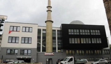 Almanya'da Remscheid Merkez Camii ibadete açıldı