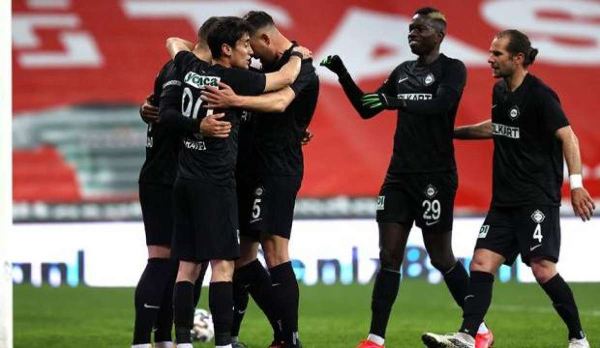 Altay, Bursaspor'u 3 golle geçti!