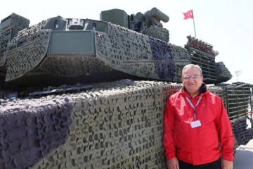 Altay tankı, TEKNOFEST-2023'te vatandaşlarla buluştu