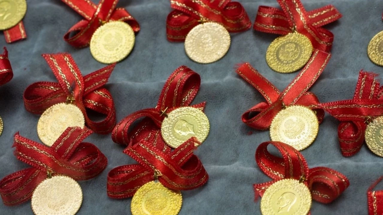 Altında Tarihi Zirve: 26 Ocak 2026 Gram, &Ccedil;eyrek ve Yarım Altın Fiyatları