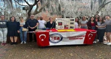 Amerika’daki Türk öğrenciler deprem farkındalığı için stant açtılar