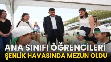 Ana sınıfı öğrencileri, şenlik havasında mezun oldu