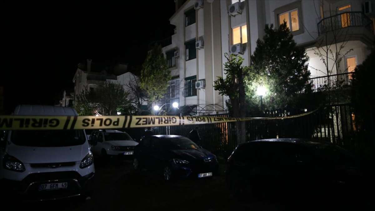 Antalya'da bir villada aynı aileden 4 kişi ölü bulundu