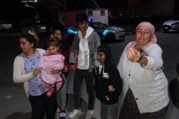 Antalya'da depremzede aileleri ağlatan kaza