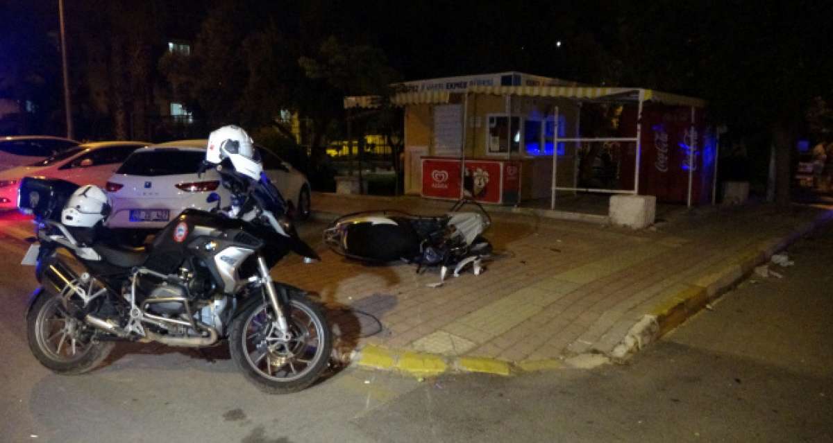 Antalya'da otomobil ile motosiklet çarpıştı: 2 yaralı