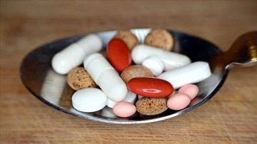 Antibiyotiklerin uygunsuz kullanımı tıbbi uygulamaları tehdit ediyor