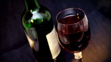 Araştırma: Alkol tüketimi 61 hastalık riskini arttırıyor