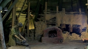 Aşağıpınar'daki 8 bin yıllık köy yaşamı 'zaman tüneli' ve açık hava müzesinde tanıtıl