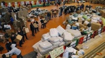 ASRİAD'dan afet b&ouml;lgesine 27 tırlık yardım