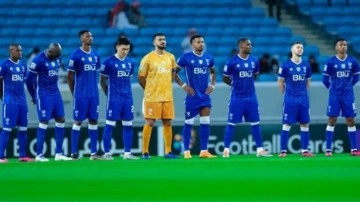 Asya Şampiyonlar Ligi'nde depremde hayatını kaybedenler i&ccedil;in saygı duruşu