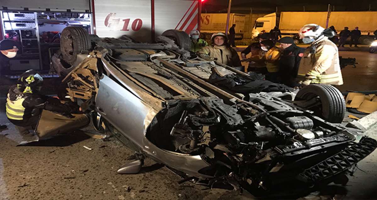 Ataşehir'de otomobil takla attı: 1 yaralı