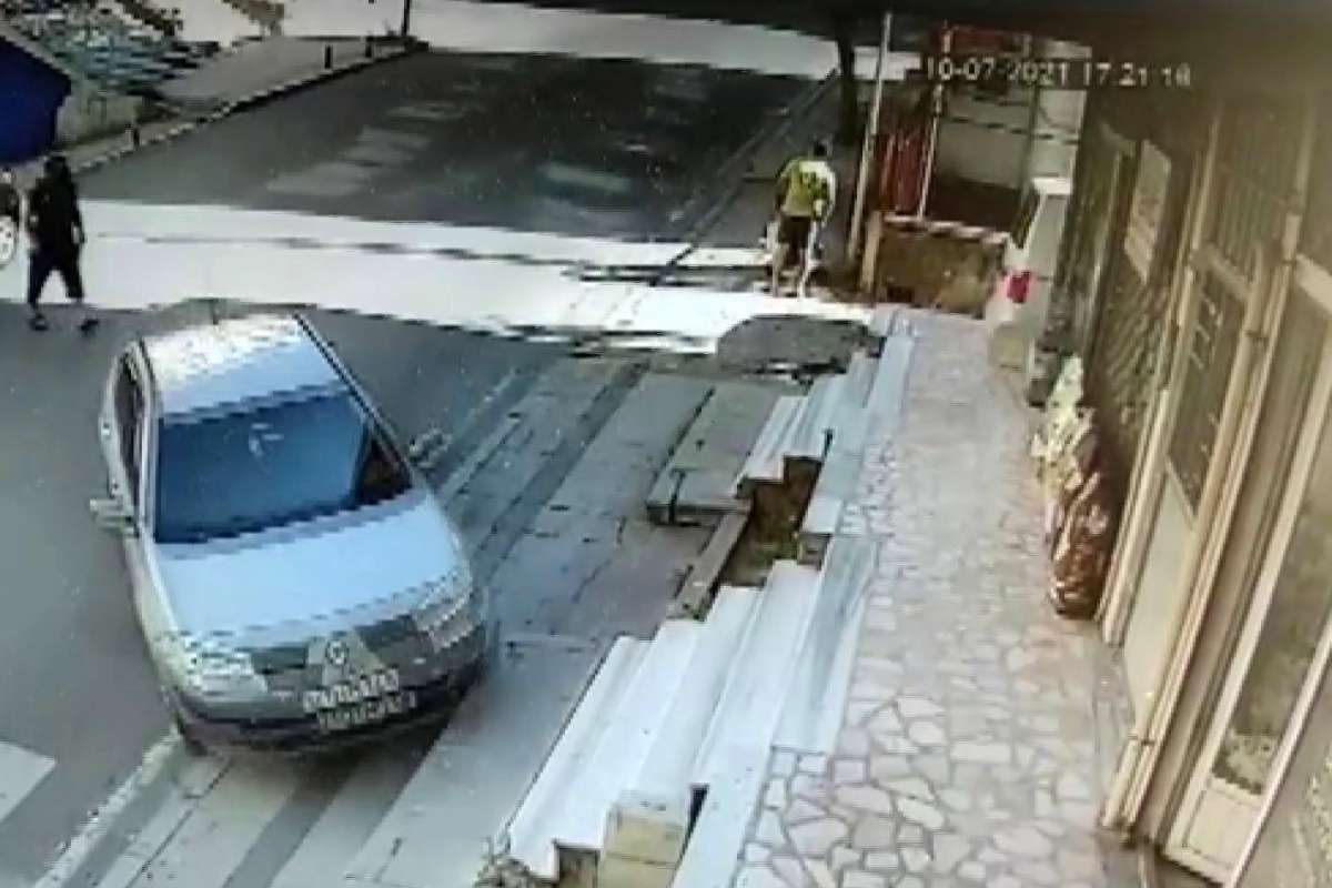 Ataşehir'de takla atan sürücüsüz otomobil kamerada