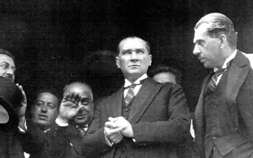 Atatürk ün Gaziantep'e Gelişinin 89. yılı kutlu olsun