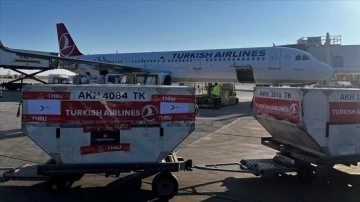 Avusturya'dan yardım malzemelerini taşıyan THY'nin kargo uçağı yola çıktı