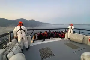 Aydın’da 120 düzensiz göçmen kurtarıldı