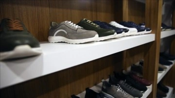 AYSAD ve TASD ayakkabı fiyatlarının y&uuml;zde 10 aşağıya &ccedil;ekilmesi i&ccedil;in tavsiye kararı aldı