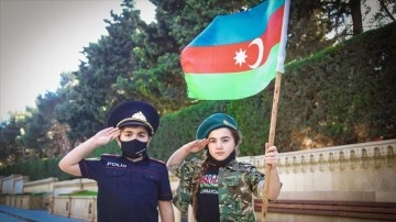 Azerbaycan'da, 28 Mayıs 'Bağımsızlık Günü' olarak kutlanacak